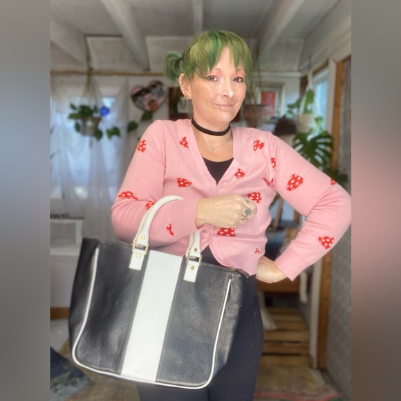 Lalucca Handbags - LaLucca Black & White ColorBlock Handbag pink Lining